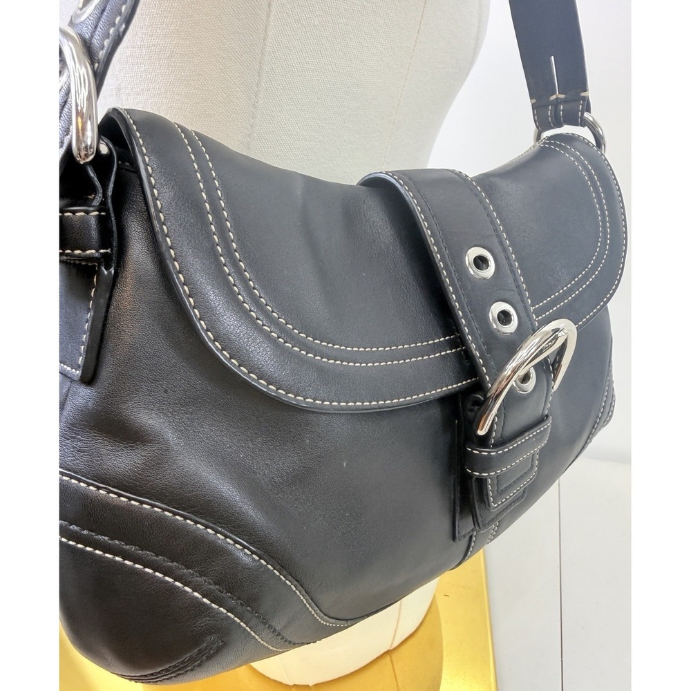 Coach Soho Black Leather Flap Handbag F10910 Silver Buckle Shoulder Bag READ - Picture 6 of 16